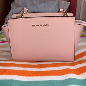Light Pink Michael Kors Crossbody